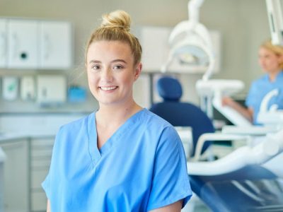dental-assistant-featued-image-1